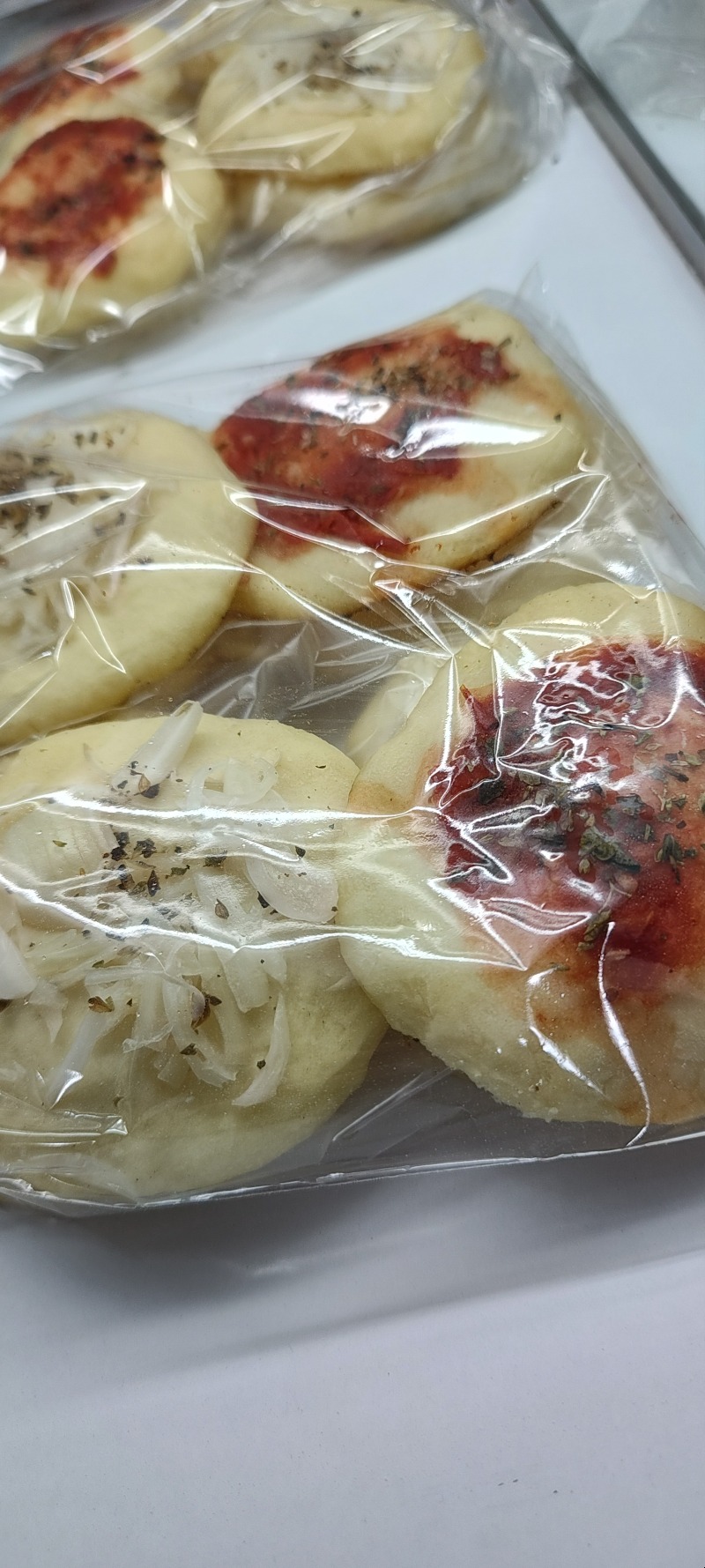 Pizzetas mixtas (12 unidades) 